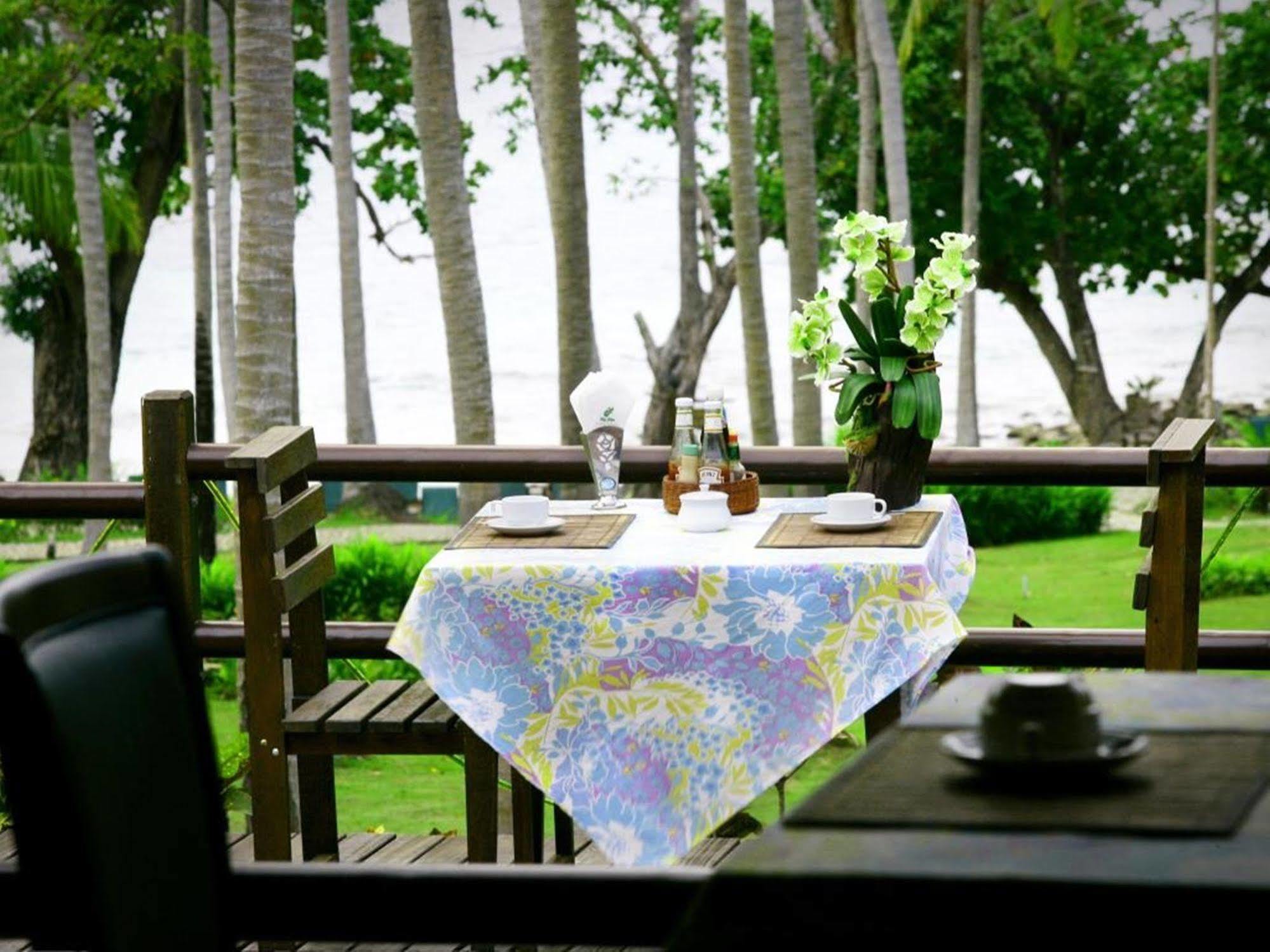 Banraya Resort And Spa Ko Racha Yai Екстериор снимка